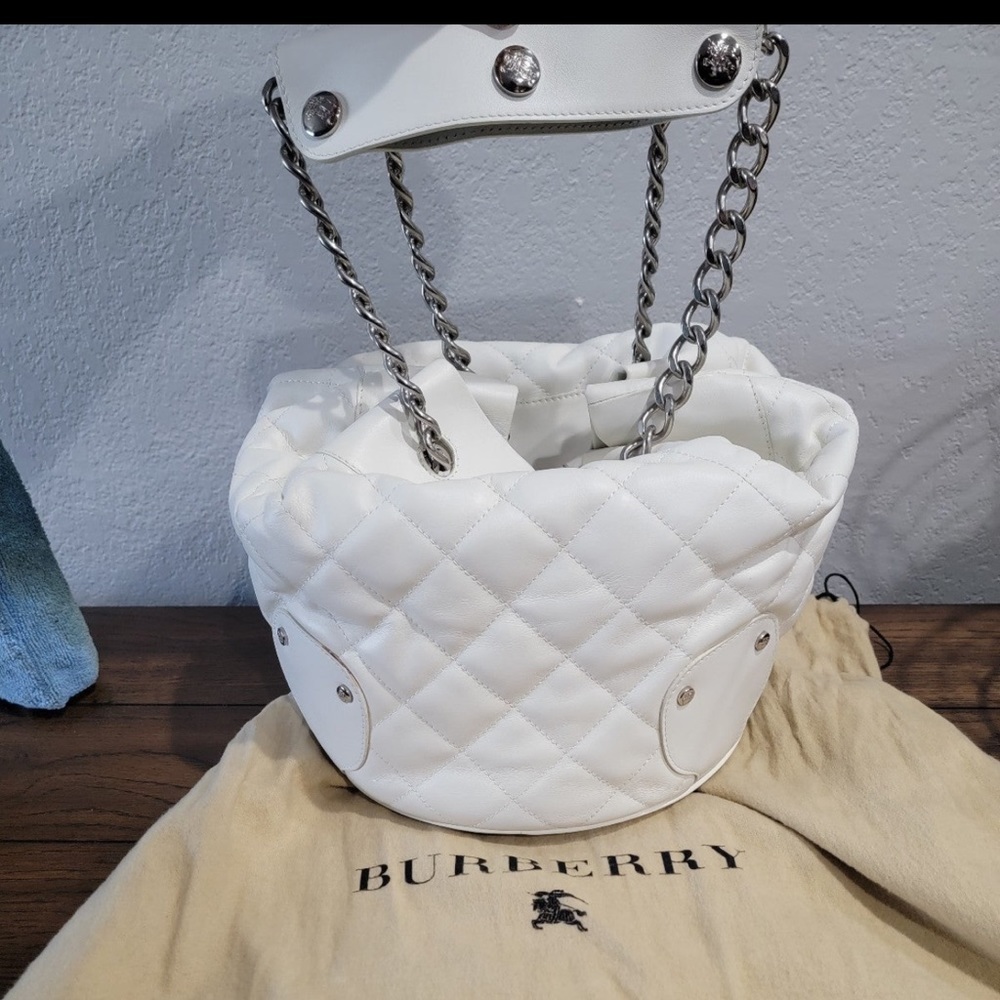 Burberry quilted bag ( sale or trade )